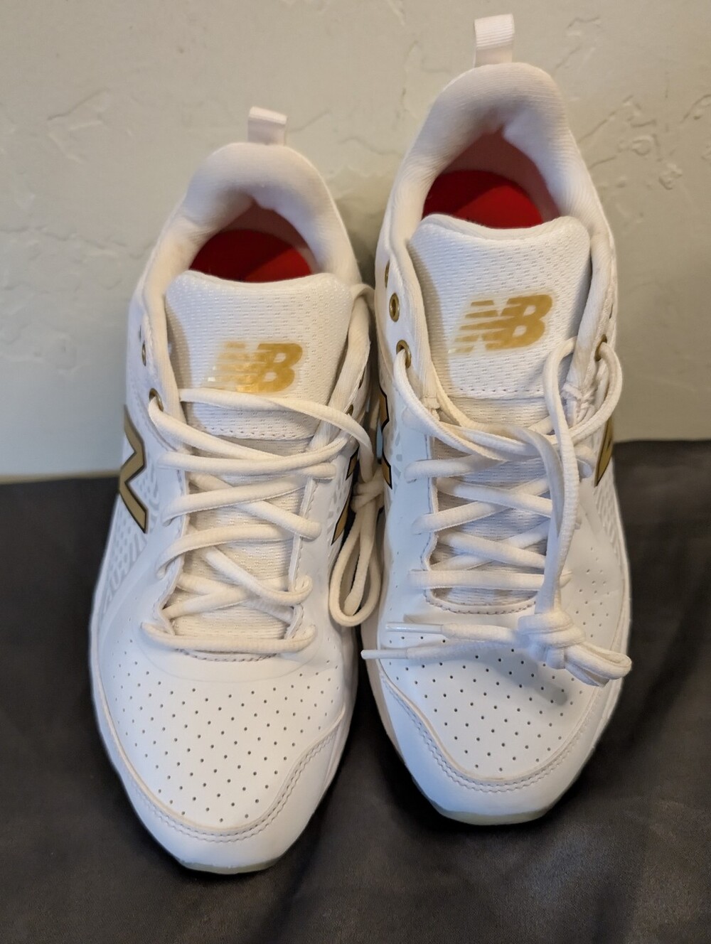 White And Gold New Balance Urban Everyday Sneakers New In Redbox! Women's 8 - Picture 14 of 16